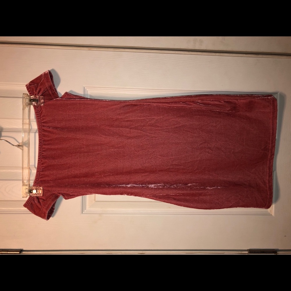 Off the shoulder, velvet dress